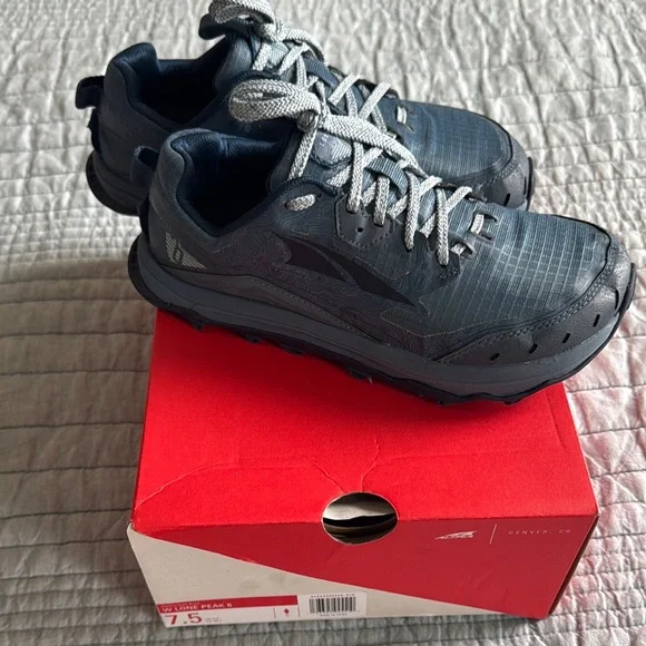 Altra Lone Peak 6 trail running shoes - Picture 2 of 13